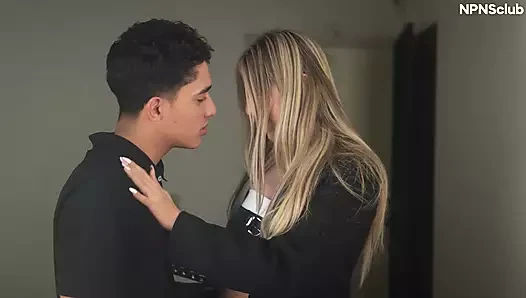 I Meet My Ex Classmate and We End up Fucking Passionately - Niputanisantaclub
