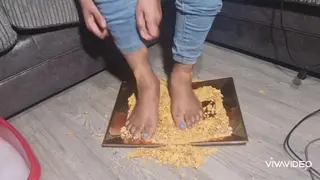 Feet Food Crush - getting my Feet Messy with Food
