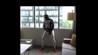 Spandex & Wetsuit at Hotel Window - Pornhub Gay