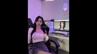Short but Strong! Get's the Boob out at the Pc Room