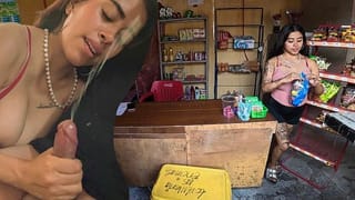 Saleswoman gives me a Blowjob in the little Shop