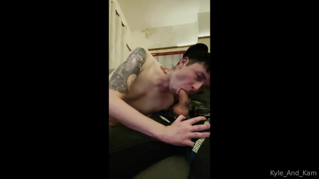Straight Lad Gets Quick Blowjob during COD Zombies - Pornhub Gay