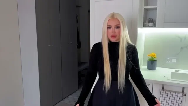 Disgruntled Landlady Tricked Me into having Sex! Fucked the Bitch to Avoid Pa...