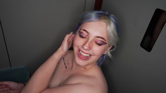 Gloryhole Blowjobs