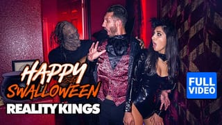 Full Video - REALITY KINGS - Gianna Dior Dressed In Black Latex Takes Quinton's Dick In Front Of The Camera