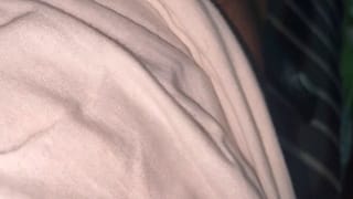 زوجة مصرية إسكندرانية بتتناك مع عشيقها و خيفة يدخل زوجها من الشغل