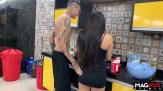 Extreme Squirting Orgasm with two Dicks - Free