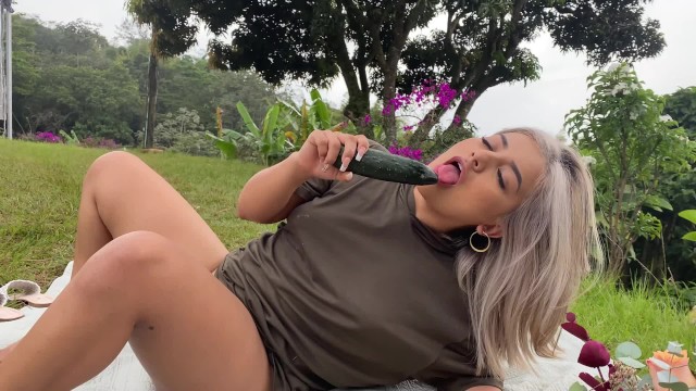 Attractive Naty Delgado