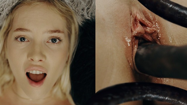 Full Video - Sex Addict Blonde Influencer Bella Spark Fucks Her Pet Alien Monster