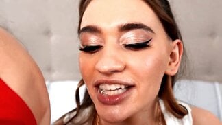 Threesome porn video of the big-boobied MILF and stepdaughter