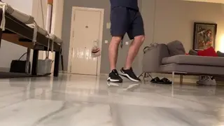 Macrophilia - Unaware Giant Shoe Sock Foot - Pornhub Gay