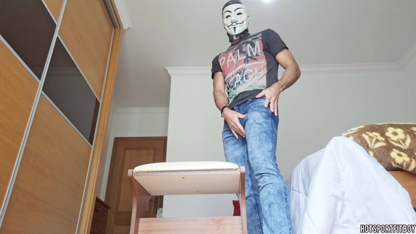 Fucking my ass with my finger - Huge cumshot
