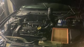 Cranking a Rover 75 and Smoke the Starter with Nice Leather Seats