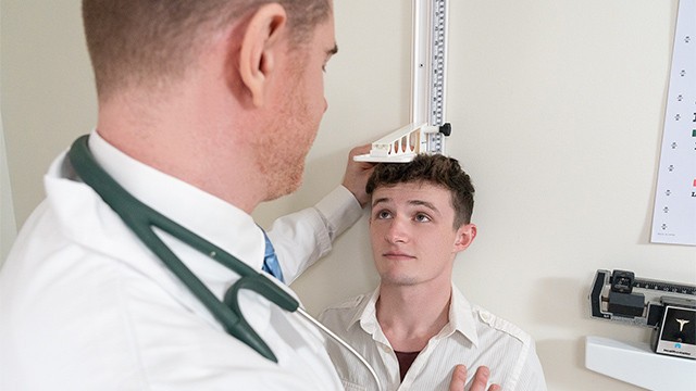 FunSizeBoys Dr Wolf Fucks new Patient Grant Ducati on his Exam Table - Pornhub Gay