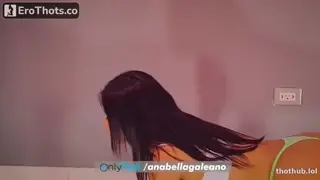 ANABELLA GALEANO ASS BIKIN