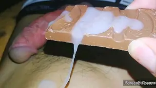 Pinutok Ko SA Chocolate 🍫 Kakainin MO Rin Ba Kahit may Tamod Ko Na?