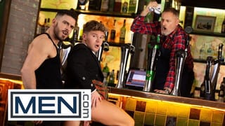 MEN - Muscular Paddy O’Brian’s Big Return Means Big Fun for Dean Young at the Pub - Pornhub Gay