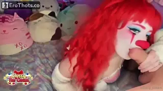 ClussyClown Blowjob with HUGE Cumshot