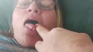 Milfs Sweet Taste of her own Pussy