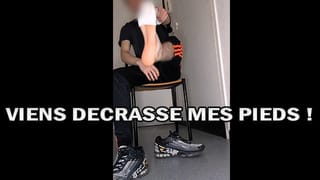 COME CLEAN MY FEET! 🦶🧦 - Pornhub Gay