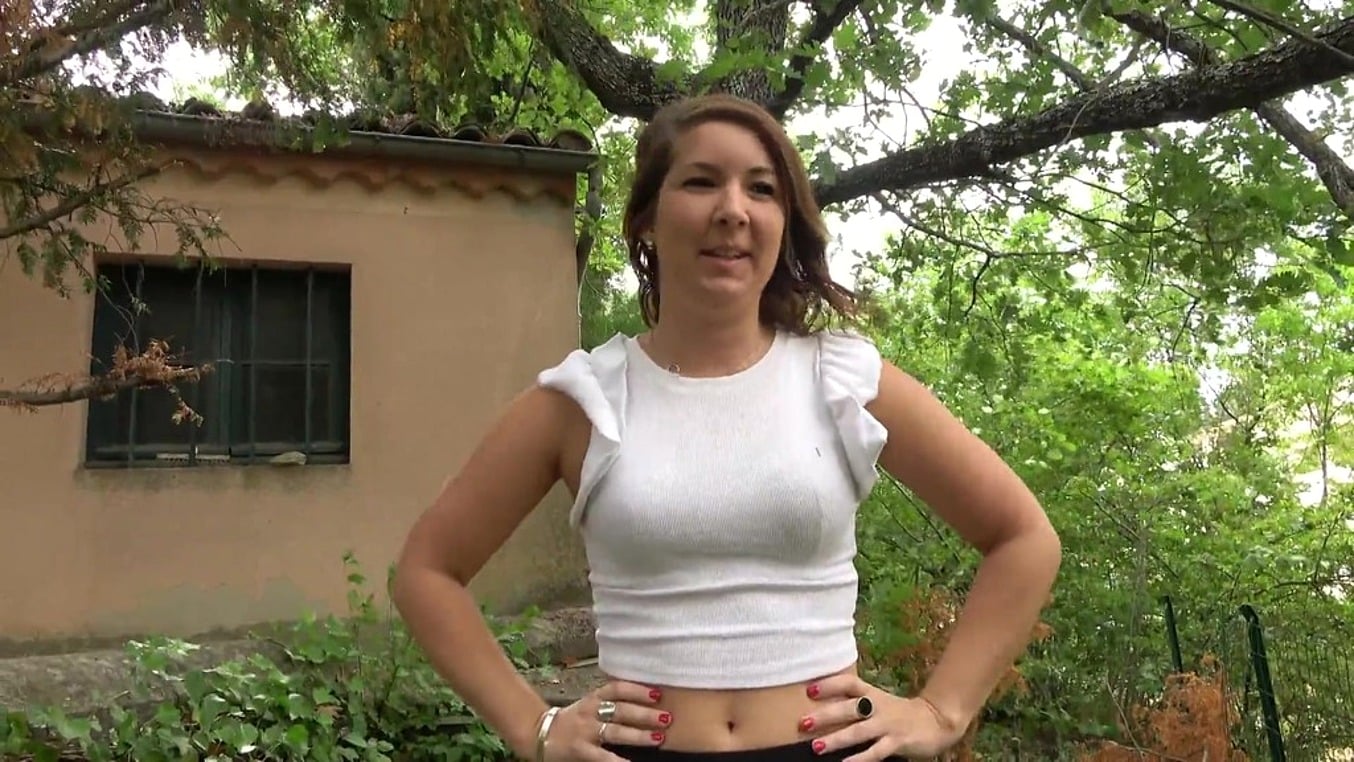 Lexie Dolls porn video – Le festival de doubles incroyable de Lexie, 29ans !