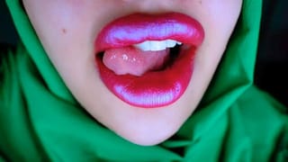 [TÜRKÇE] KAYNANAN SİKİNİ YALAYARAK SENİ BOŞALTIYOR 🥵