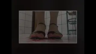 @tici_feet IG Ticii_feet Tici Feet Giantess Style - Crushing Blueberries (preview Video 2)