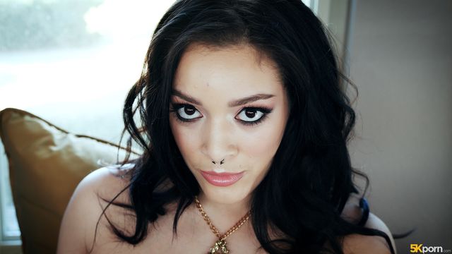 5K Porn featuring Violet Smith