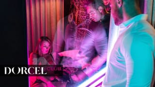 The Evening of Tiffany Leiddi in a Swinger Club