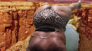 Giantess Goddess