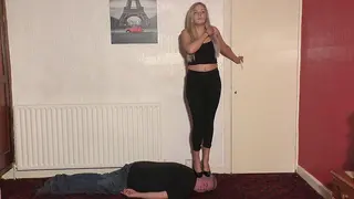 Face Trampling porn video – Leggings & High Heels Hot Babe Trample