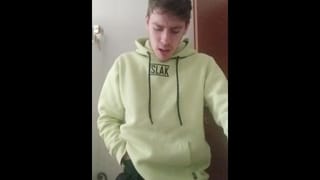 I Hard while I🔥🥵💦 - Pornhub Gay