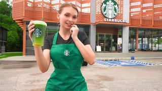 Starbucks Girl Spilled on my Shirt… so she let me Fuck her Hard in the Staff Toilet
