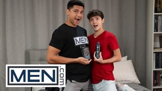 MEN - Sam Ledger is Surprised at how Big Andre Stone's Dick is and Offers to Suck him off - Pornhub Gay