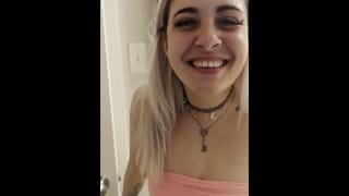 😜 my Girlfriend's HOTT STEPCOUSIN Sucks my Cock!! 💦
