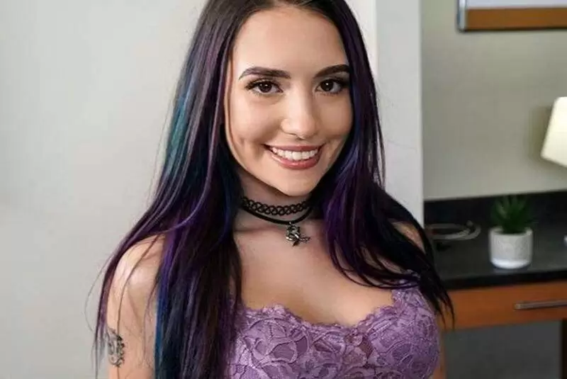 h1 style font size 16px Step Sisters First Date 19 04 2022 h1