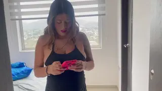 Dereckandzoe porn video – Pizza Delivery Man Sexually Attends to Pregnant Girl because her Husband does not want to Fuck her