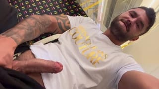 Public Wank - Pornhub Gay