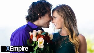 Pretty Blonde Wt Banging Body Smashes Hunk on 1st Date - Sydney Cole - XEmpire