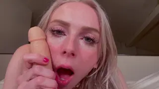 Curing your Stress with a Submissive BJ
