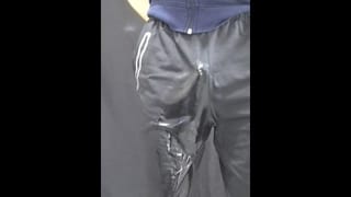A Boy in Shorts has Appeared! However, he seems to be Holding back his Pee... - Pornhub Gay