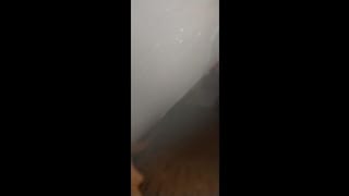 Abbisplash Pisses over me