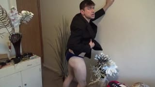 This Guy Dances almost NAKED Touching himself all Over! - Pornhub Gay