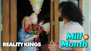 REALITY KINGS - Blonde MILF Jenna Starr just wants a Big Hard Dick to Ride for Mother's Day