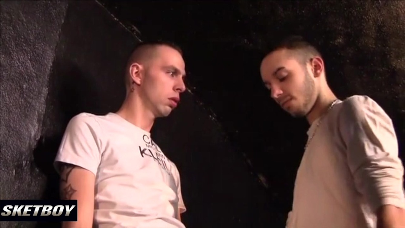 SketBoy - In darkroom kink