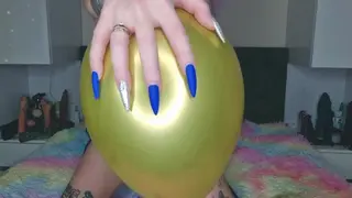 Balloon Fetish. Dominatrix Nika Inflates Balloons, Scratches and Pops Them.