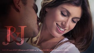 Beauty gives a Voracious Blowjob and Energetic Creampie Fuck