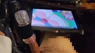 First Time using Auto Masturbator "the Handy" it Felt so Good on my Small Cock