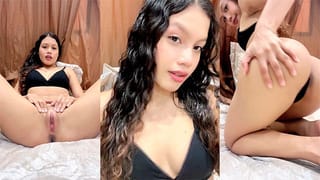 Innocent Teen gives Pleasure to her Pussy