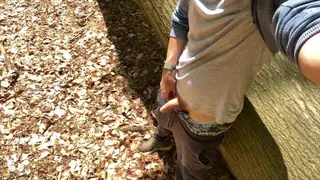 See this Dude taking a Piss